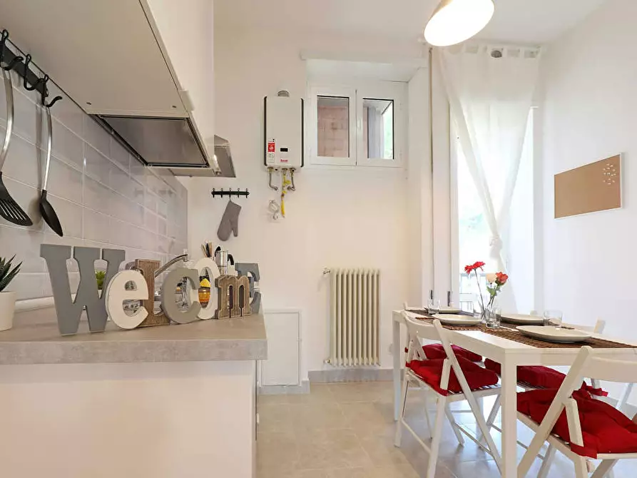 Immagine 10 di Camera in affitto  in Via Cavriglia a Roma