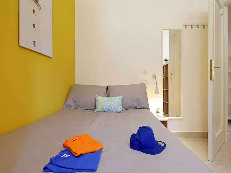 Immagine 1 di Camera in affitto  in Via Cavriglia a Roma