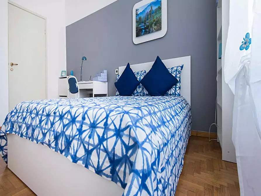 Immagine 3 di Camera in affitto  in Viale Ca' Granda a Milano