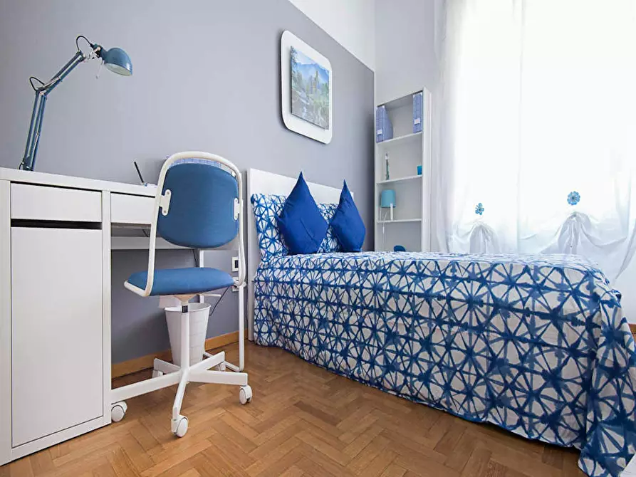 Immagine 2 di Camera in affitto  in Viale Ca' Granda a Milano