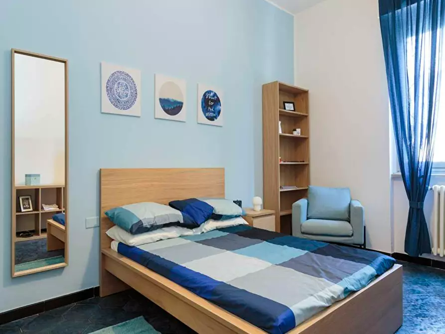 Immagine 5 di Camera in affitto  in Via Garegnano a Milano