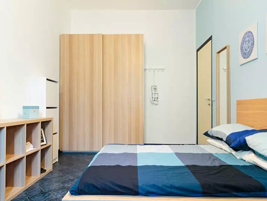 Immagine 1 di Camera in affitto  in Via Garegnano a Milano