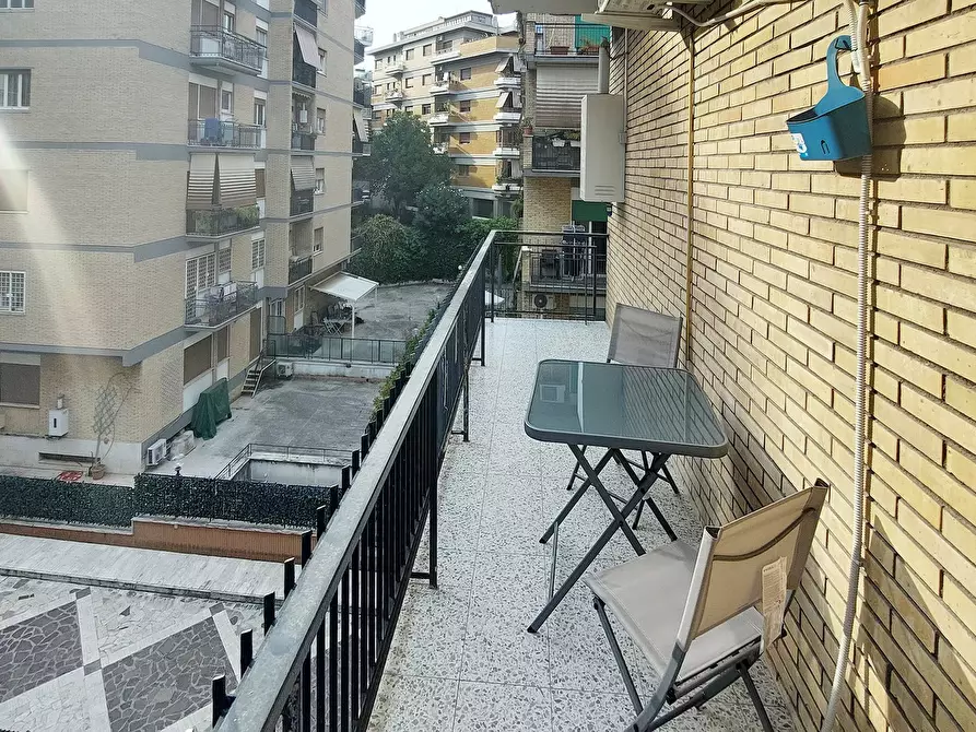 Immagine 7 di Appartamento in affitto  in Via Giacomo Trevis a Roma