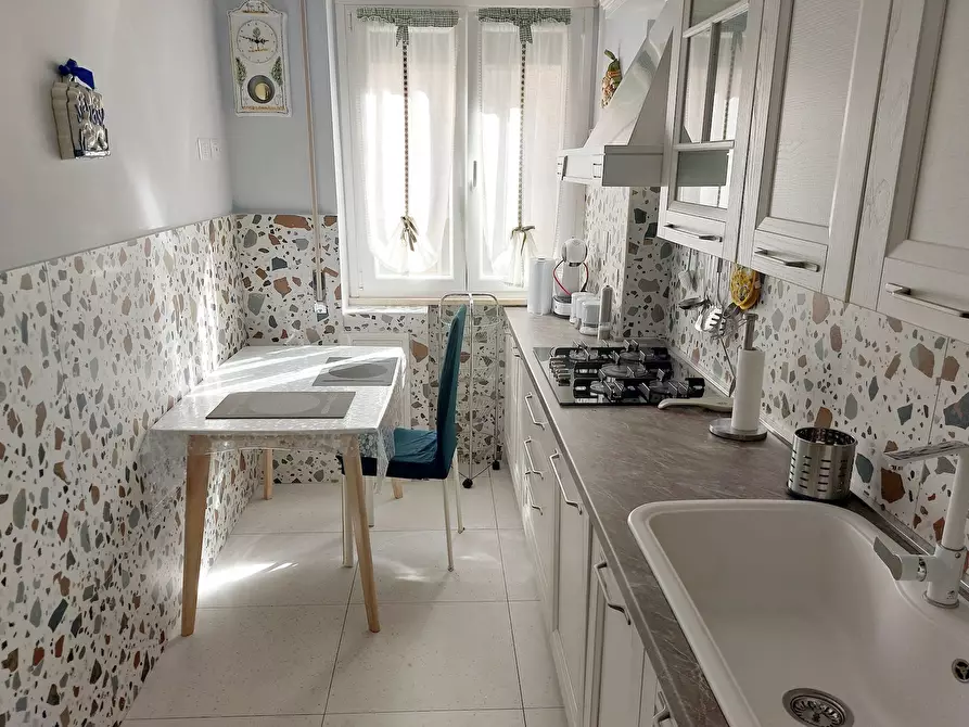 Immagine 8 di Appartamento in affitto  in Via Giacomo Trevis a Roma