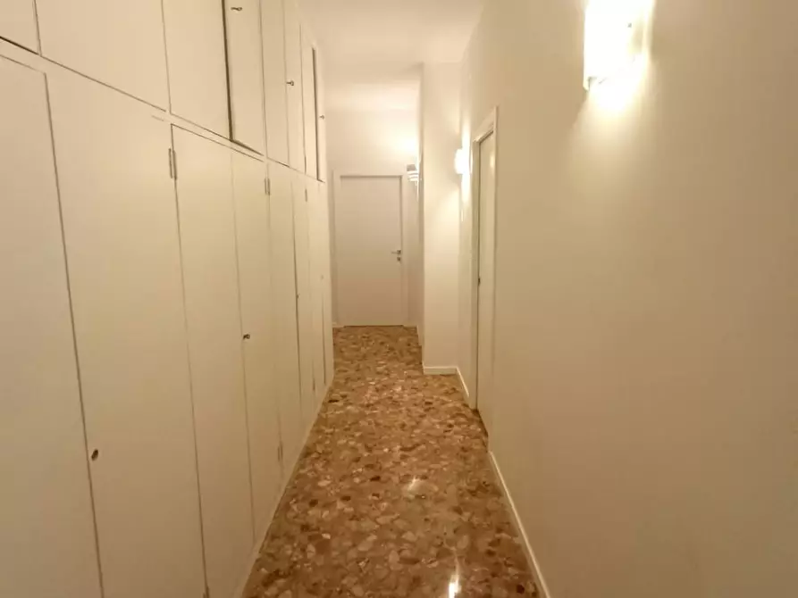 Immagine 9 di Camera in affitto  in Via Gian Giuseppe Carulli a Bari