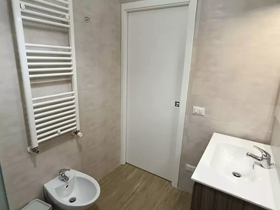 Immagine 7 di Camera in affitto  in Via Gian Giuseppe Carulli a Bari