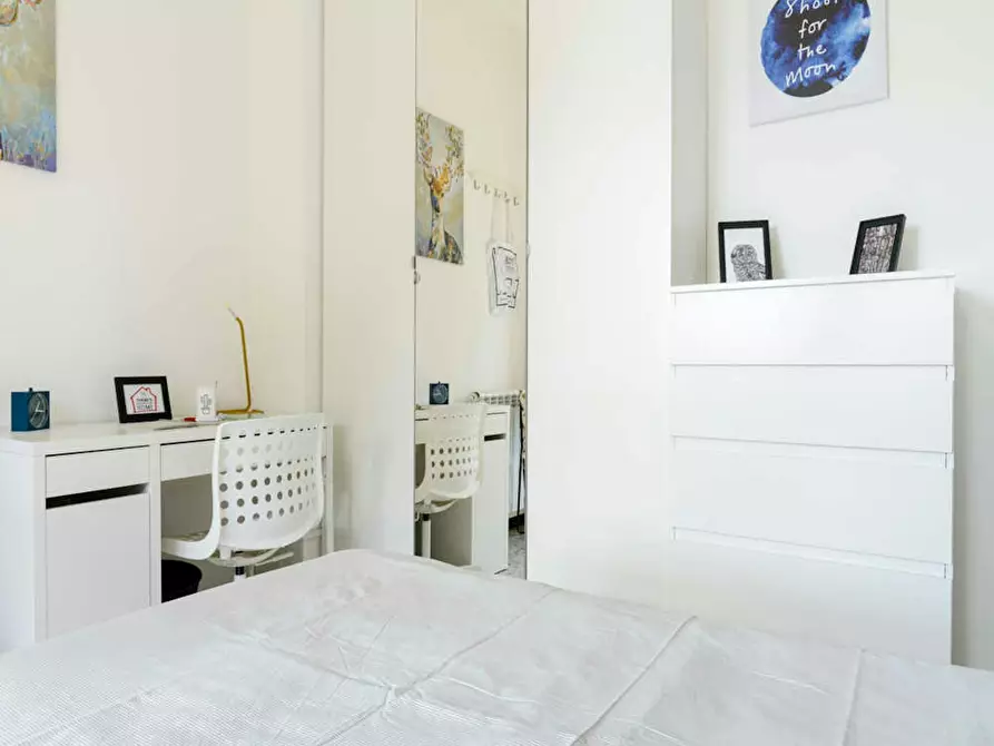 Immagine 5 di Camera in affitto  in Via delle Ande a Milano