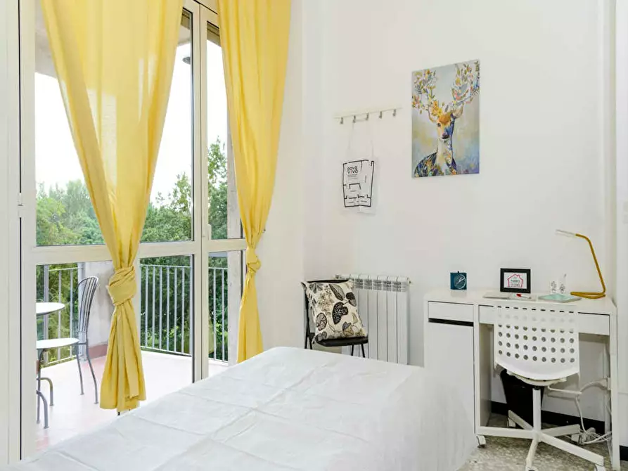 Immagine 3 di Camera in affitto  in Via delle Ande a Milano