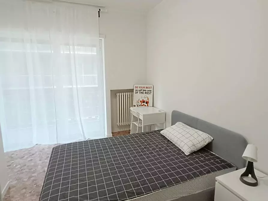 Immagine 3 di Camera in affitto  in Via Gian Giuseppe Carulli a Bari