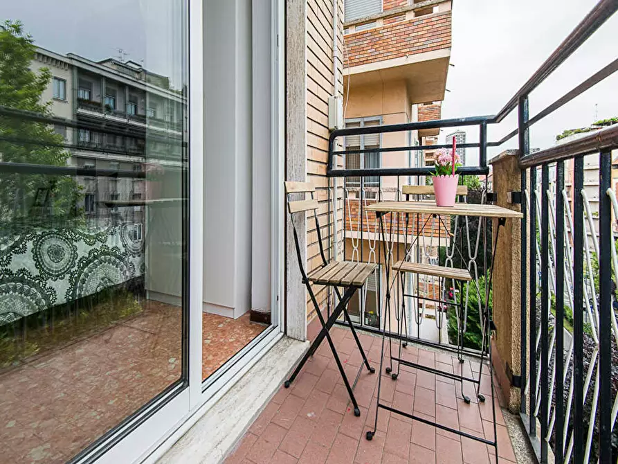 Immagine 8 di Camera in affitto  in Viale Emilio Caldara a Milano