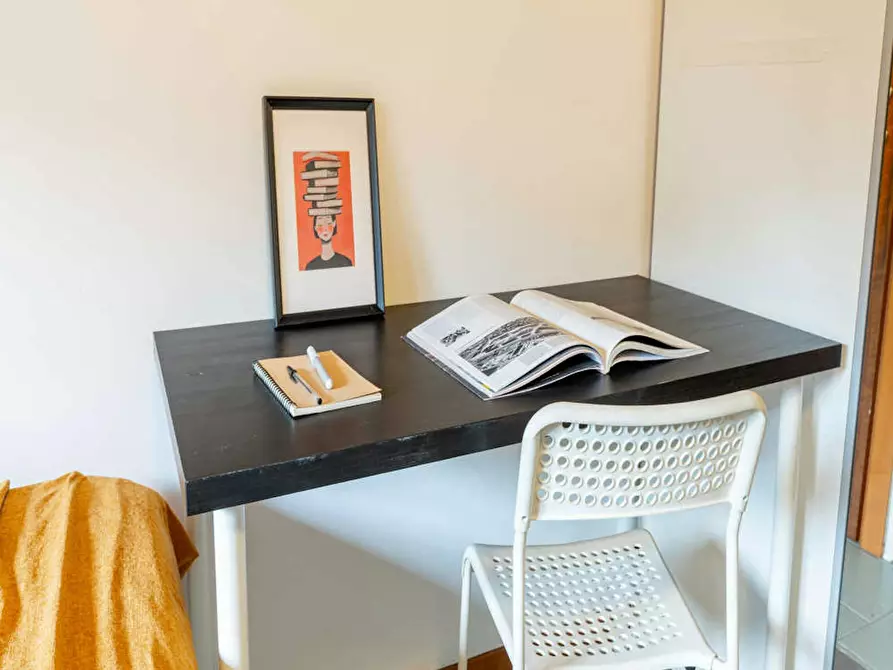 Immagine 7 di Camera in affitto  in Via Jacopo della Quercia a Milano