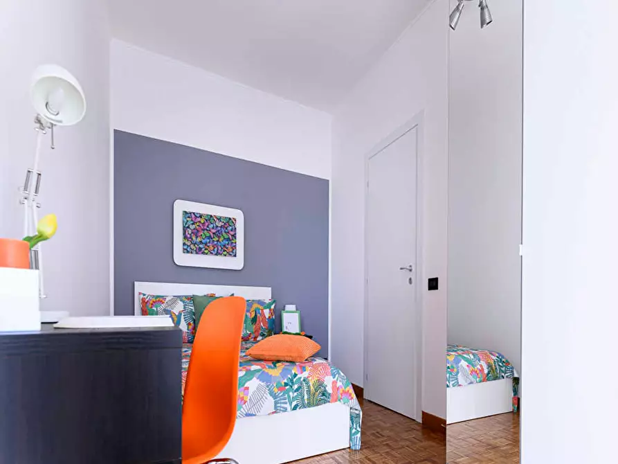 Immagine 3 di Camera in affitto  in Via Pietro Borsieri a Milano