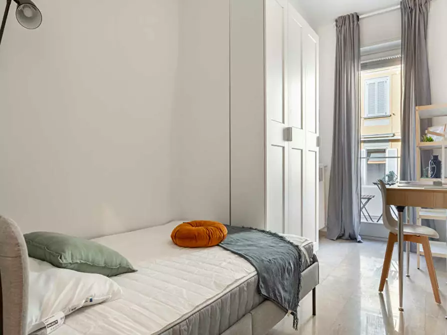 Immagine 2 di Camera in affitto  in Via Amatore Sciesa a Milano