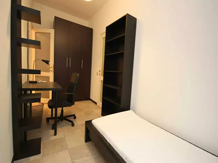 Immagine 7 di Camera in affitto  in Via Felice Bellotti a Milano