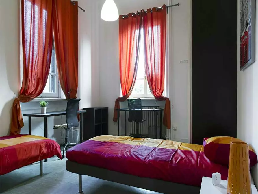 Immagine 5 di Camera in affitto  in Viale Tibaldi a Milano