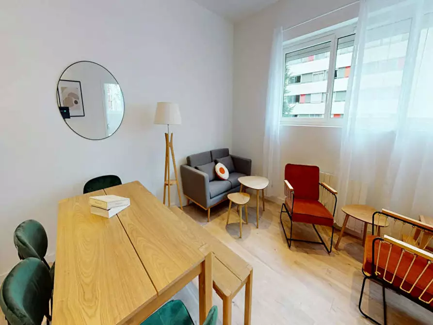 Immagine 5 di Camera in affitto  in Rue de Brigode a Lille