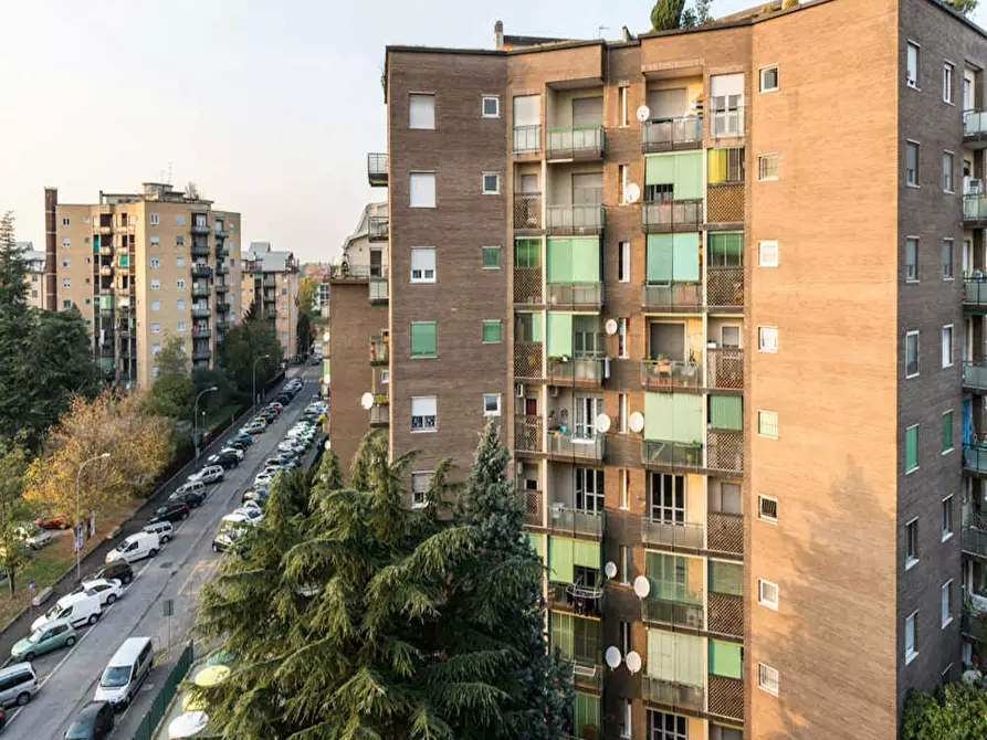 Immagine 7 di Camera in affitto  in Via delle Acacie a Buccinasco