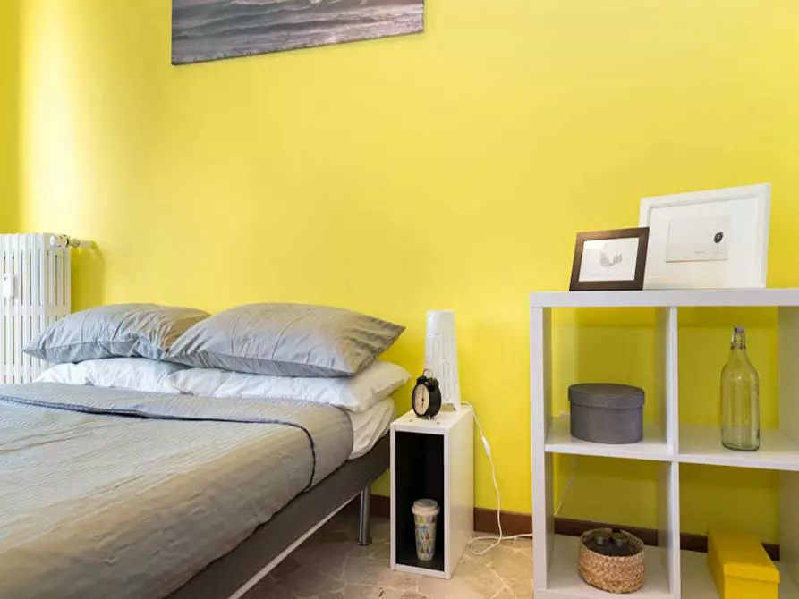 Immagine 2 di Camera in affitto  in Via delle Acacie a Buccinasco