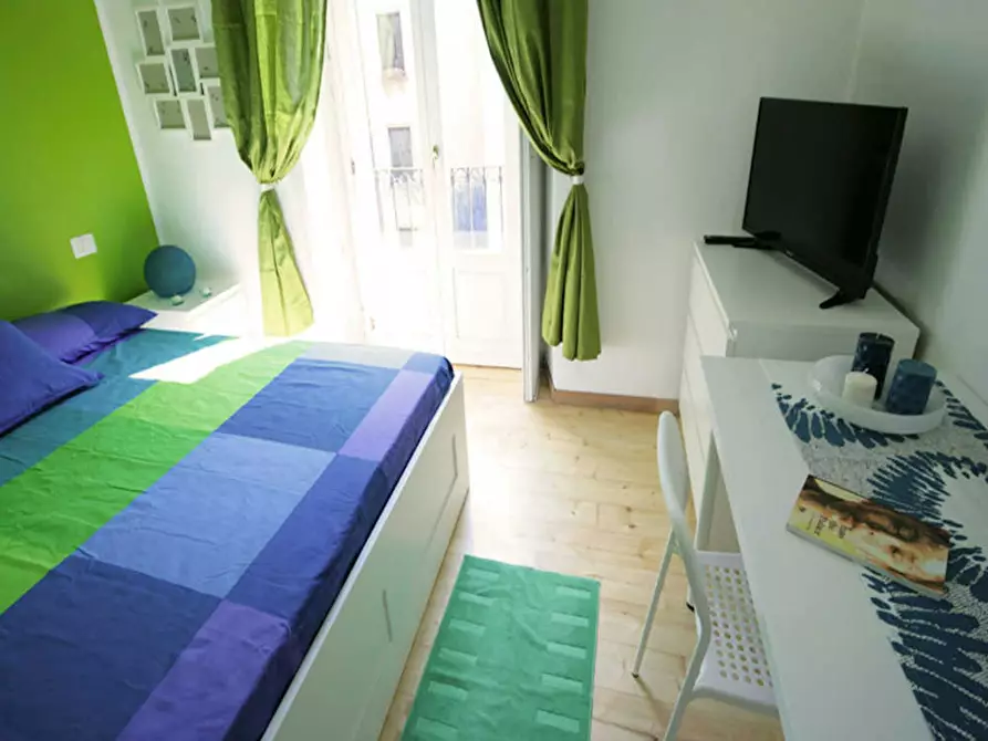 Immagine 3 di Camera in affitto  in Via Mauro Macchi a Milano