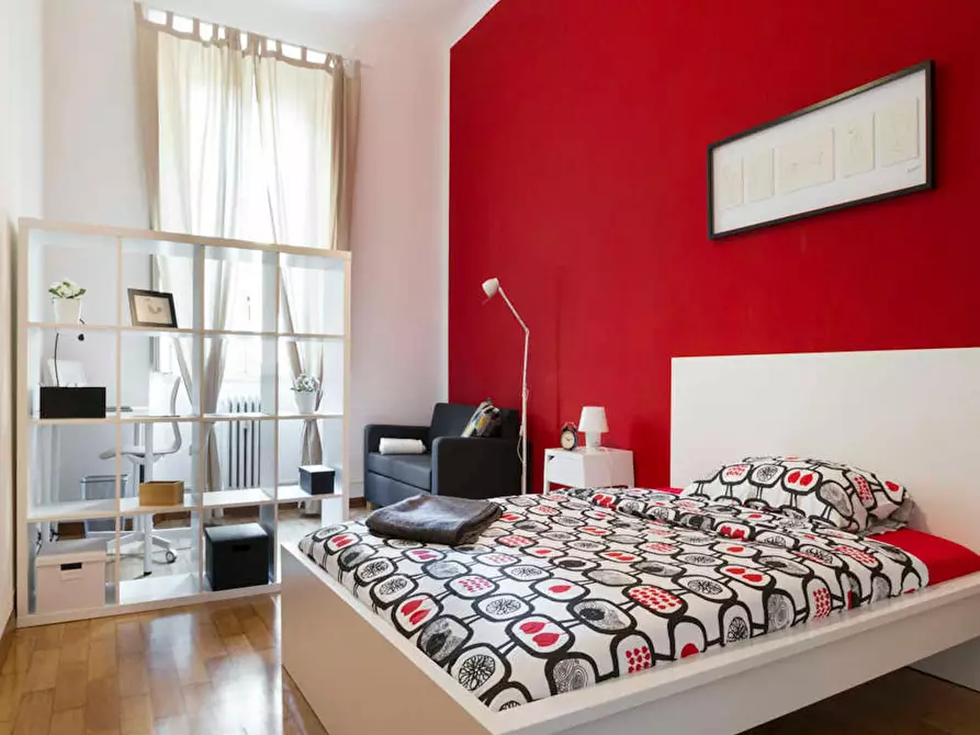 Immagine 2 di Camera in affitto  in Via Gustavo Modena a Milano