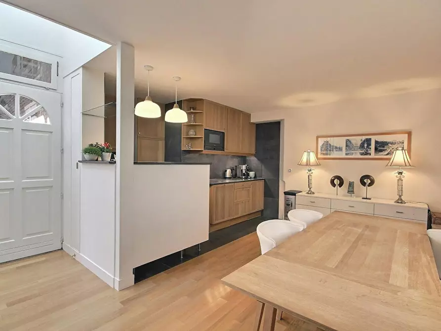Immagine 8 di Appartamento in affitto  in Rue des Poissonniers a Neuilly-sur-Seine