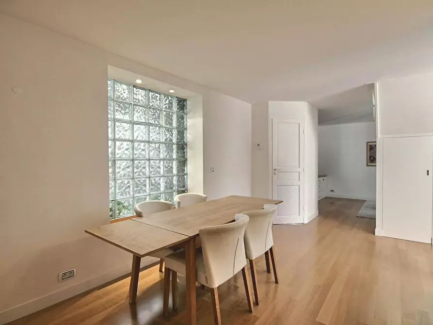 Immagine 10 di Appartamento in affitto  in Rue des Poissonniers a Neuilly-sur-Seine