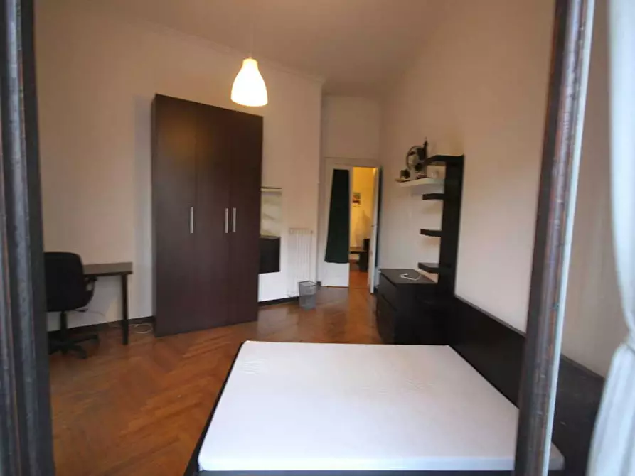 Immagine 9 di Camera in affitto  in Piazza Maria Adelaide di Savoia a Milano