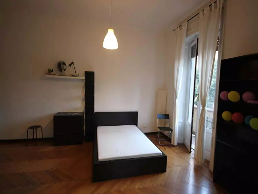 Immagine 2 di Camera in affitto  in Piazza Maria Adelaide di Savoia a Milano