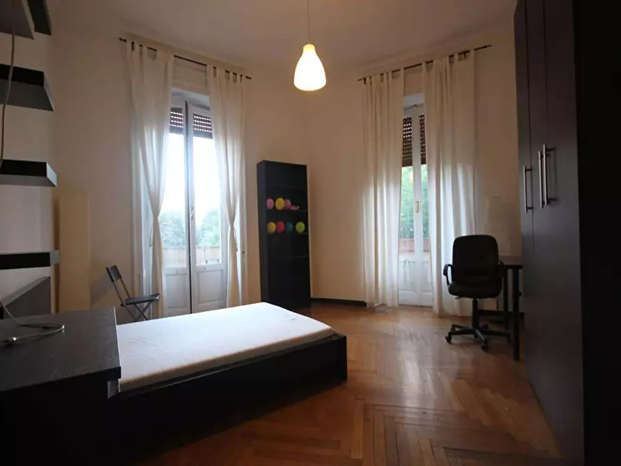 Immagine 1 di Camera in affitto  in Piazza Maria Adelaide di Savoia a Milano