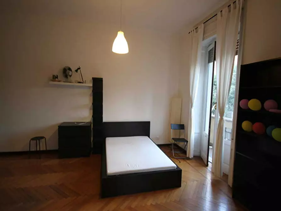 Immagine 4 di Camera in affitto  in Piazza Maria Adelaide di Savoia a Milano