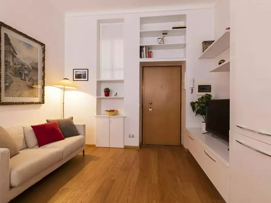 Immagine 1 di Appartamento in affitto  in Via Canaletto a Milano