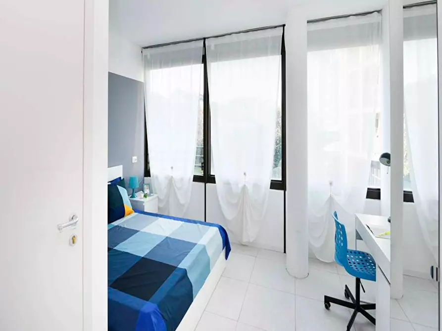 Immagine 5 di Camera in affitto  in Via Carlo Imbonati a Milano