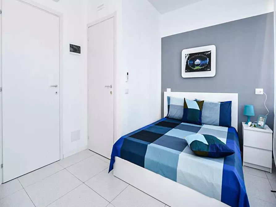 Immagine 3 di Camera in affitto  in Via Carlo Imbonati a Milano