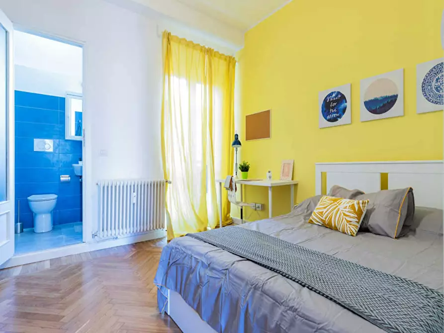 Immagine 4 di Camera in affitto  in Via delle Rosine a Torino