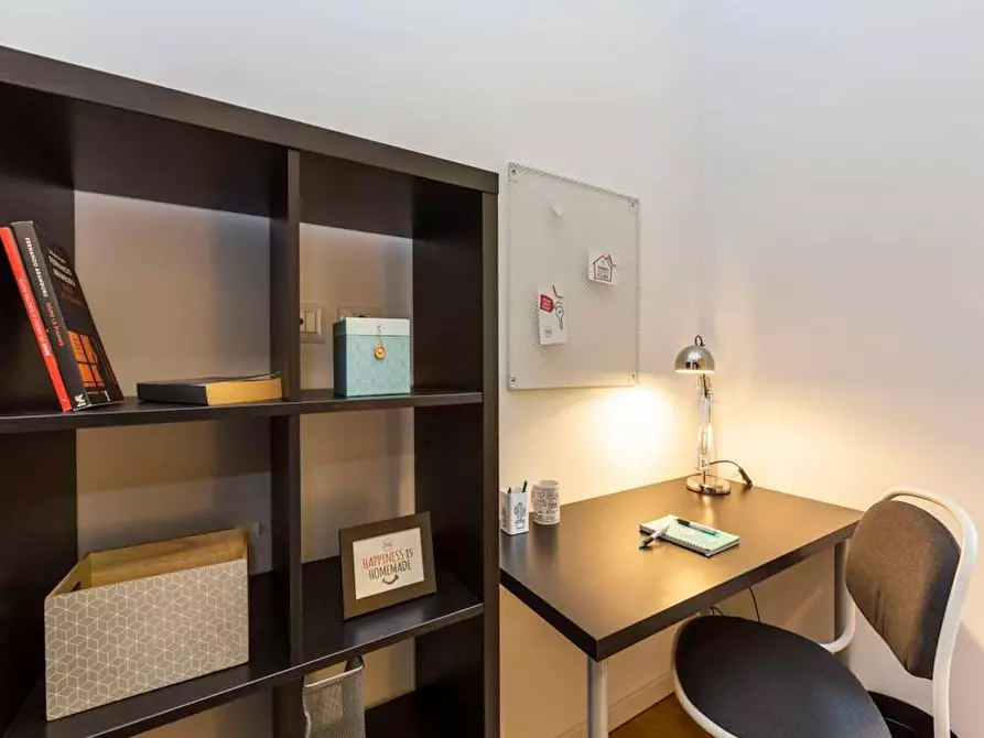 Immagine 7 di Camera in affitto  in Piazza Maria Adelaide di Savoia a Milano