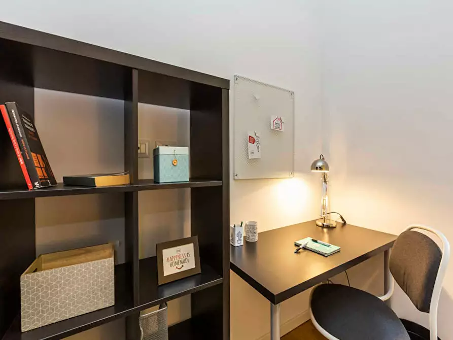 Immagine 7 di Camera in affitto  in Piazza Maria Adelaide di Savoia a Milano