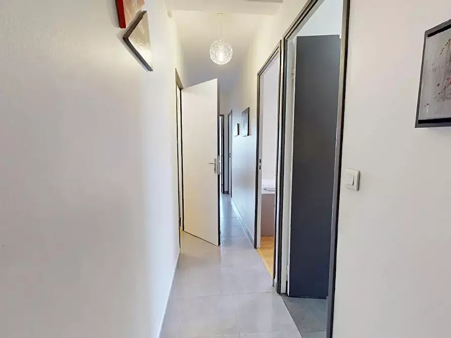 Immagine 5 di Camera in affitto  in Avenue Salvador Allende a Villeurbanne