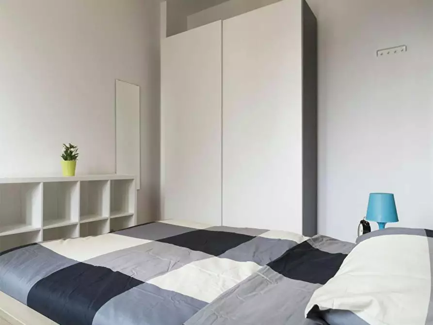 Immagine 7 di Camera in affitto  in Via Salvatore Barzilai a Milano