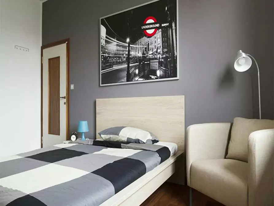 Immagine 2 di Camera in affitto  in Via Salvatore Barzilai a Milano