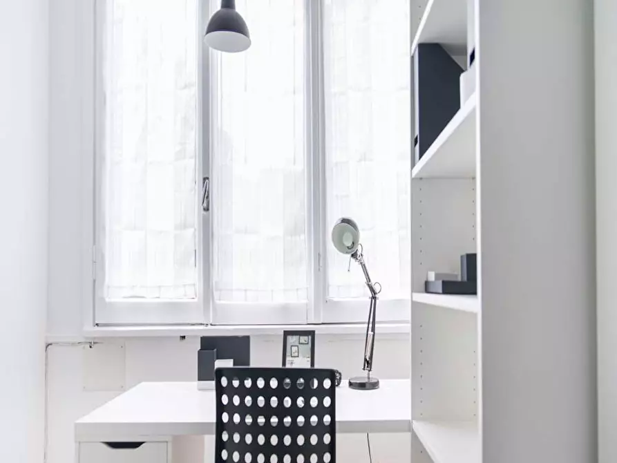 Immagine 8 di Camera in affitto  in Viale Brianza a Milano