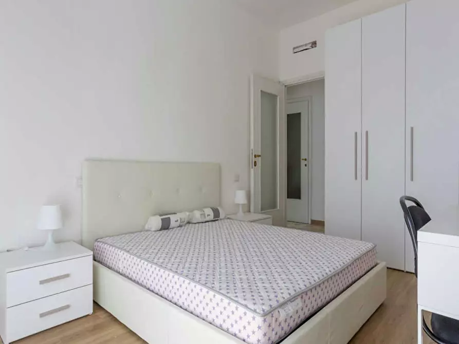 Immagine 1 di Camera in affitto  in Viale San Gimignano a Milano