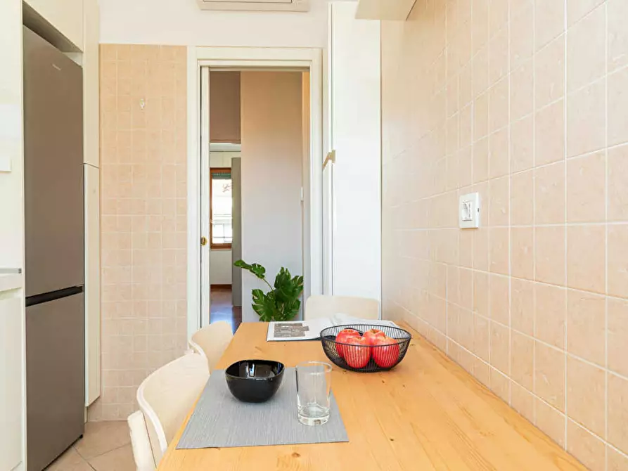 Immagine 9 di Camera in affitto  in Via Lattanzio a Milano