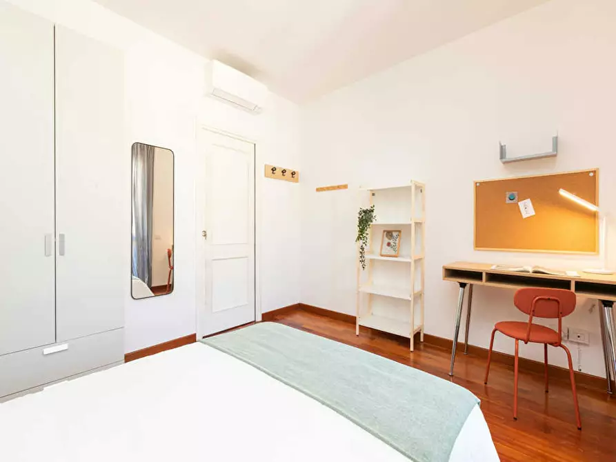 Immagine 8 di Camera in affitto  in Via Lattanzio a Milano