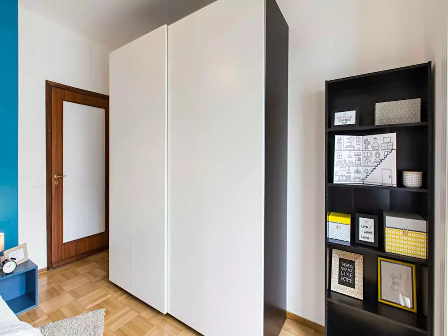 Immagine 6 di Camera in affitto  in Via Gianni Caproni a Milano