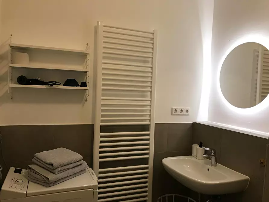 Immagine 4 di Appartamento in affitto  in Greifenhagener Straße a Berlin
