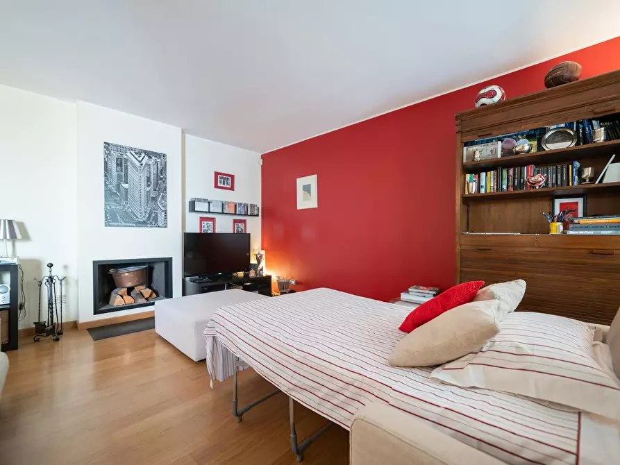 Immagine 6 di Appartamento in affitto  in Via Piero Maroncelli a Milano