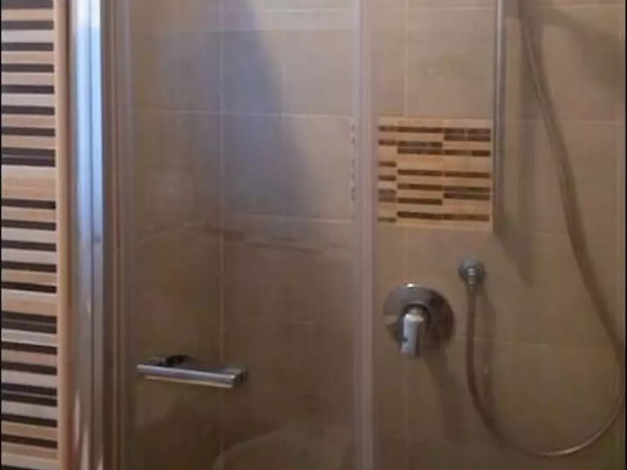 Immagine 8 di Camera in affitto  in Via Francesco Caracciolo a Catanzaro