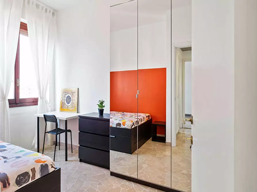 Immagine 3 di Camera in affitto  in Via Andrea Maria Ampère a Milano
