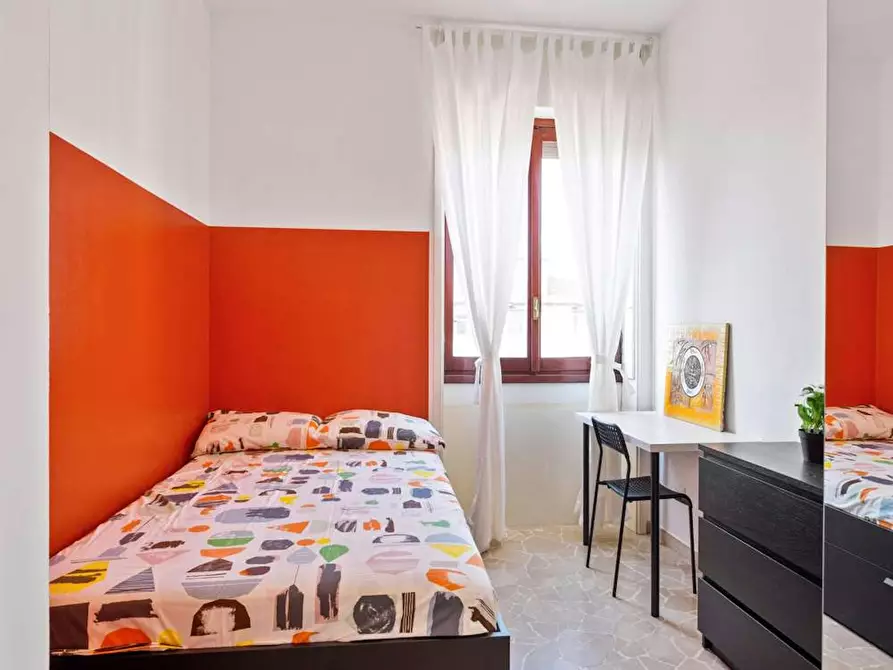 Immagine 1 di Camera in affitto  in Via Andrea Maria Ampère a Milano