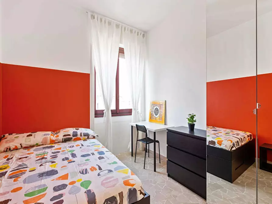 Immagine 1 di Camera in affitto  in Via Andrea Maria Ampère a Milano
